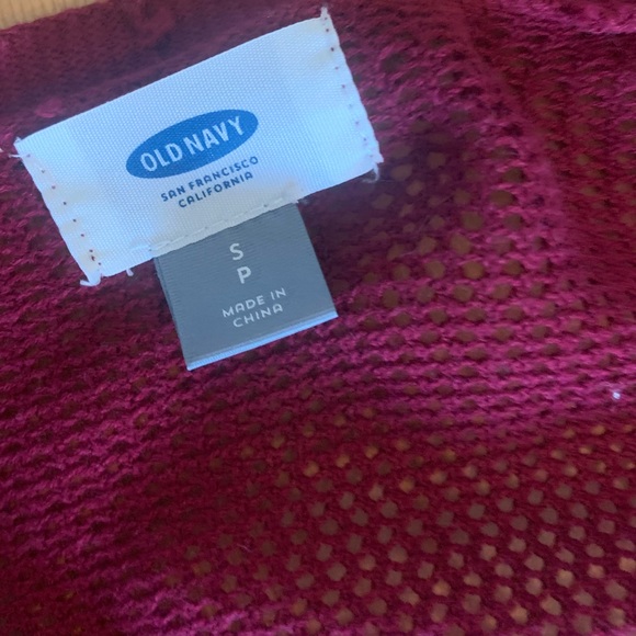 Cozy Oversized Maroon Old Navy Cardigan - Picture 4 of 4